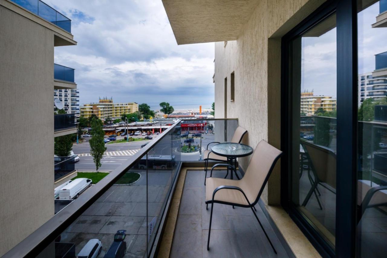 Aurora Apartments Mamaia Exterior photo