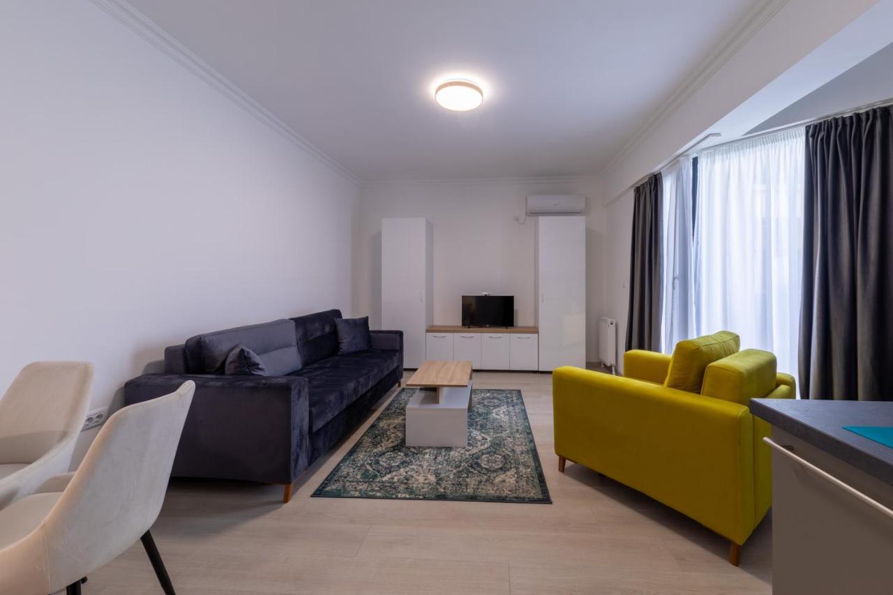 Aurora Apartments Mamaia Exterior photo